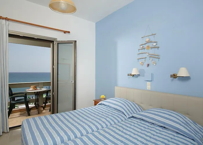 Flisvos Rooms